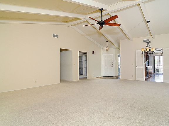 3rd image of 8000 Sawgrass Cir