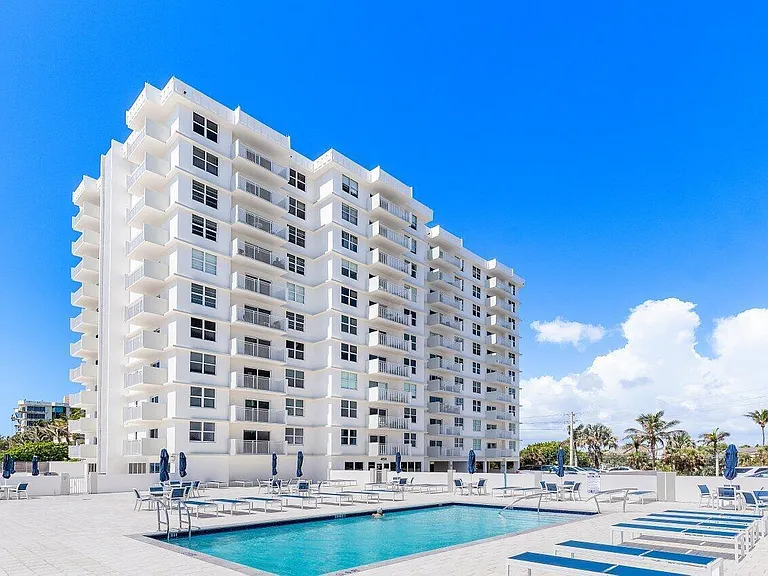 4511 S Ocean Blvd #106 — Photo 1