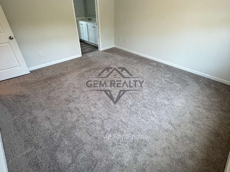 6619 Sacagawea St — Photo 16