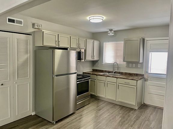 2nd image of 1356 Goddard Rd #1356