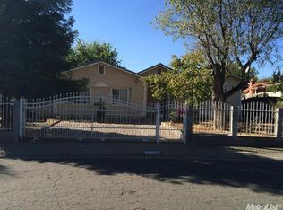 10585 Lambrusca Dr, Rancho Cordova, CA 95670