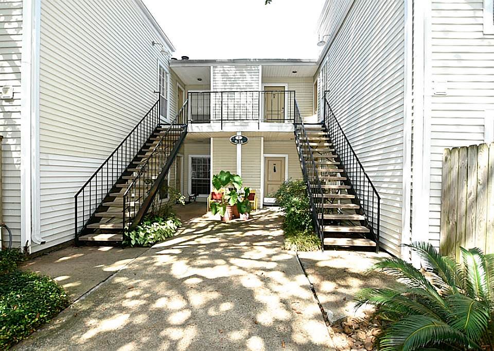 1st image of 9809 Richmond Ave Unit J11