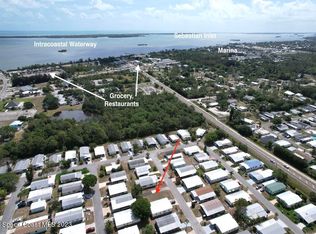 428 Puffin Dr, Barefoot Bay, FL 32976