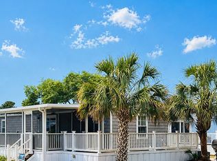 209 Goose Creek Blvd, Newport, NC 28570