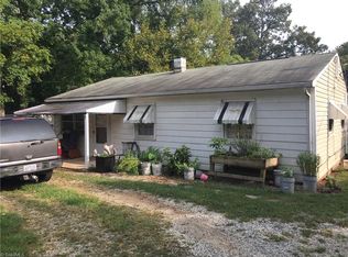 2107 W Florida St, Greensboro, NC 27403