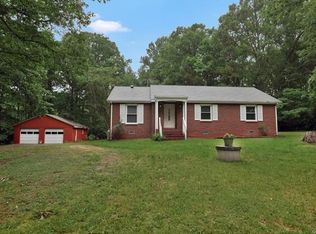 9900 Coalboro Rd, Chesterfield, VA 23838