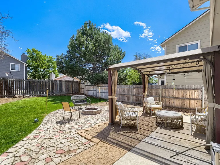 245 Lanfare Pl — Photo 22