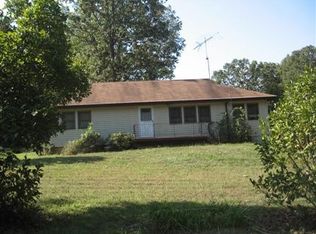 2739 Rr 2, Alton, MO 65606