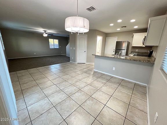 4th image of 6135 E OASIS Boulevard
