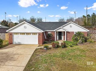 33971 Zuzu Ln, Lillian, AL 36549