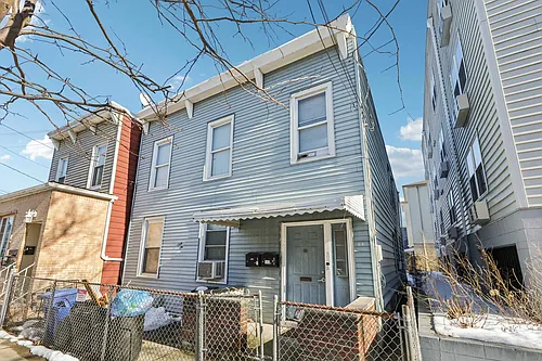 66 Chestnut Ave #1 Photo 1