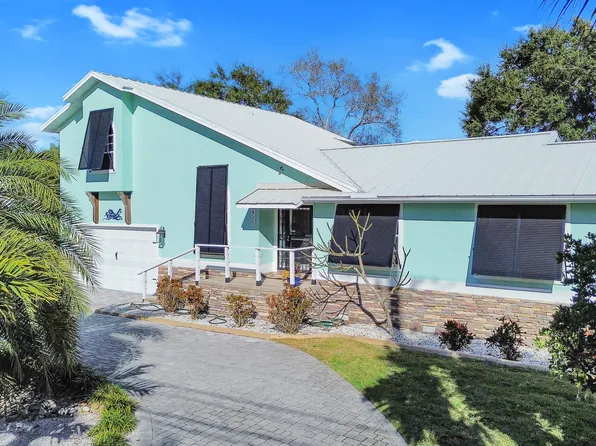 425 N Riverside Dr, Edgewater, FL 32132