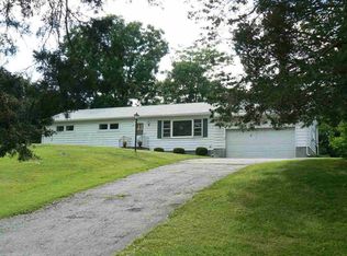 52 Ireland Dr, Poughkeepsie, NY 12603