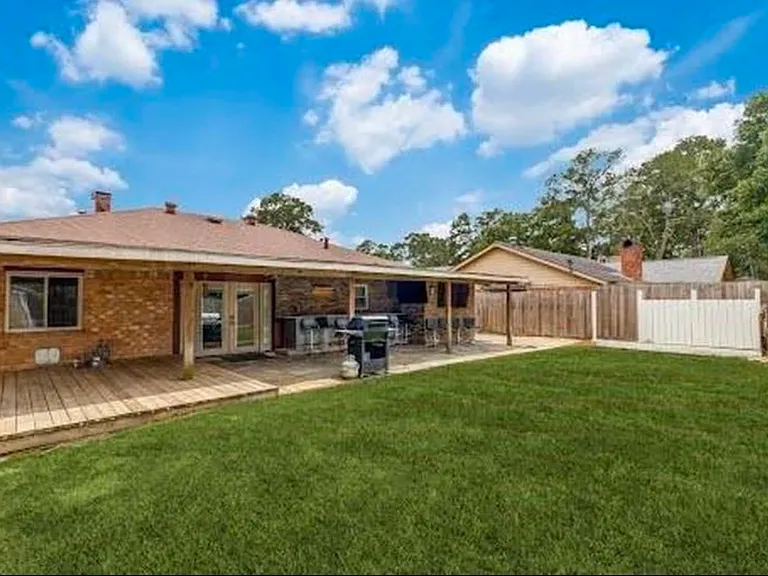 9514 Dornoch Dr — Photo 13