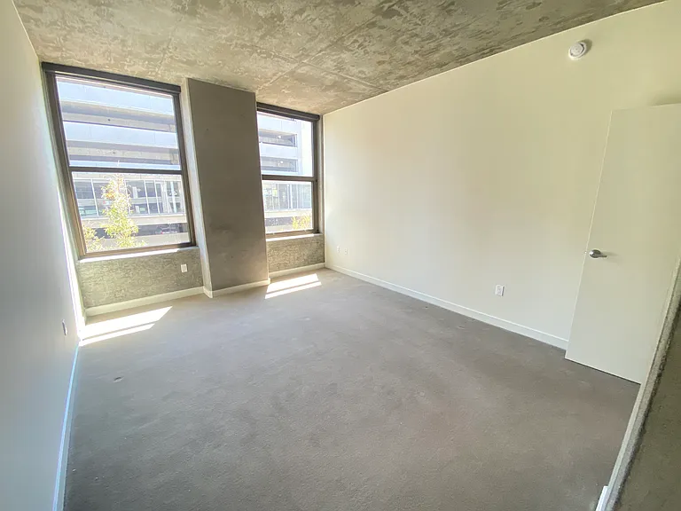 311 2nd St #410 — Photo 15