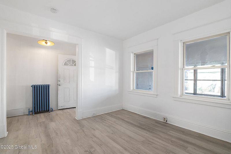 3rd image of 36 Raymo Street