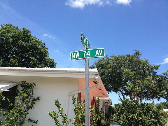 5th image of 5705 NW 74th Ave