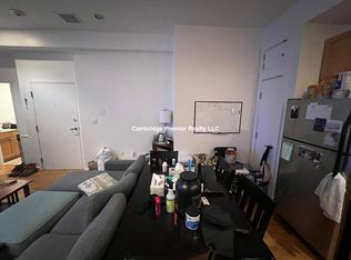 2 Beech St #102K, Cambridge, MA 02140