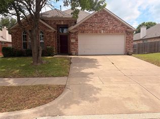 618 Rosarita Rd, Arlington, TX 76002