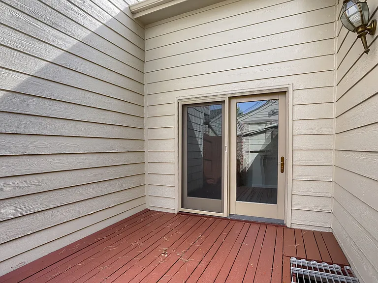7718 S Cove Cir — Photo 21
