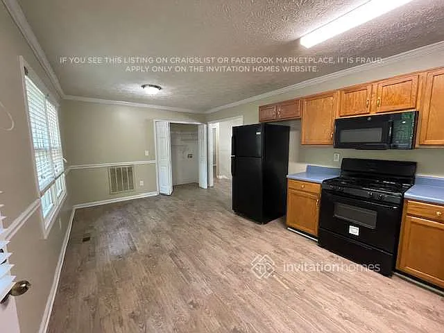 485 Senator Rd — Photo 5