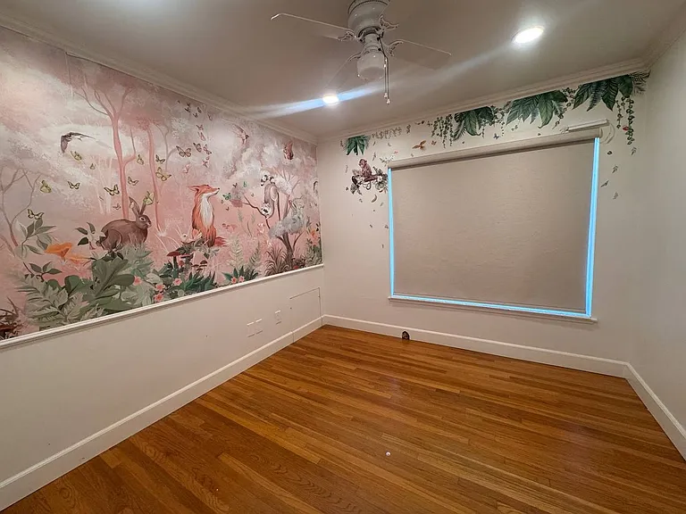 20305 Aetna St — Photo 12