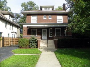 10415 S Longwood Dr, Chicago, IL 60643