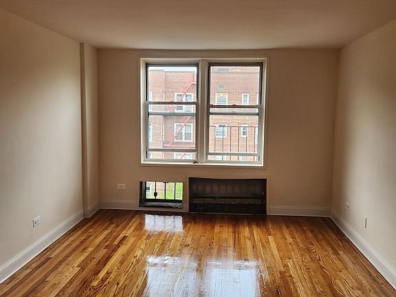 2nd image of 4110 Bowne St APT 6C