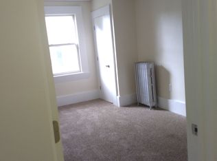 16 Lincoln St #3, Pittsfield, MA 01201