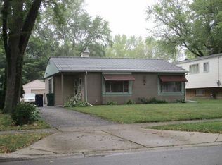 112 W Greenfield Ave, Lombard, IL
