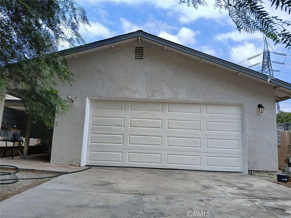 1st image of 51662 Ida Ave