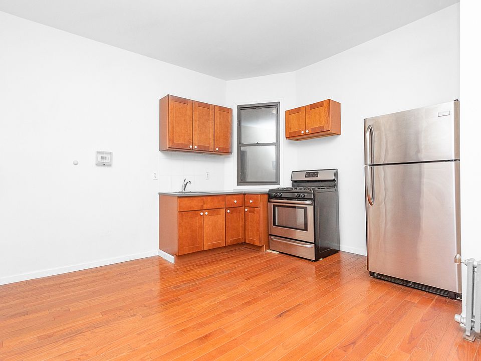 1st image of 766 Franklin Ave #2A