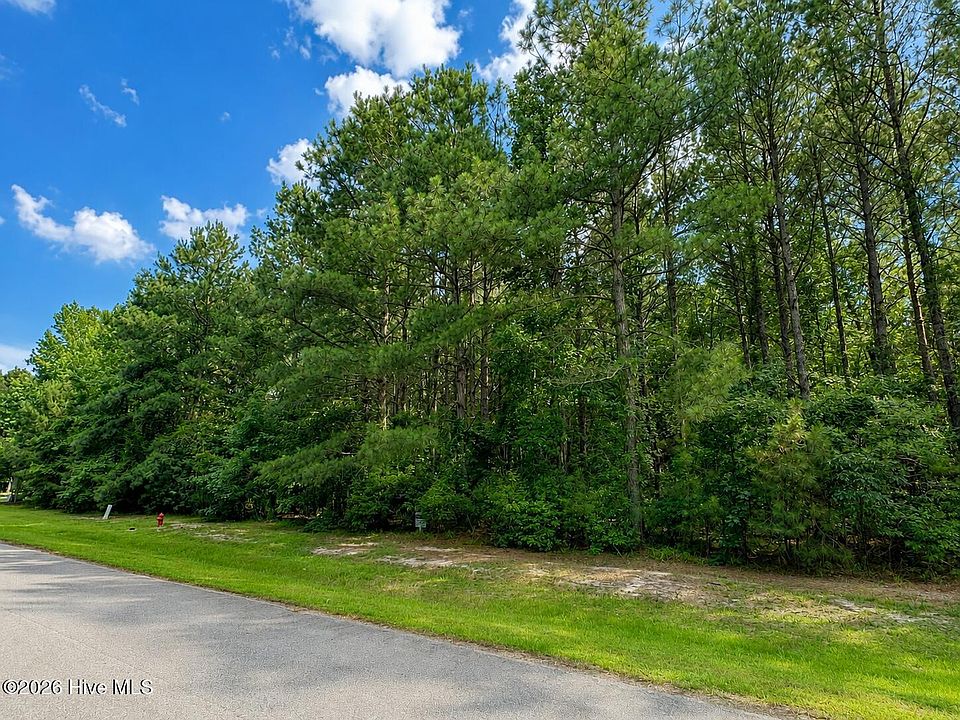 1st image of 136 Norcum Point Rd #126
