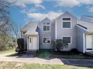 16 Tulip Dr UNIT A, Seymour, CT 06483