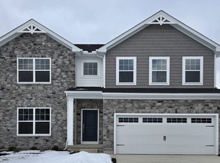 3374 Buckeye Trl, Uniontown, OH