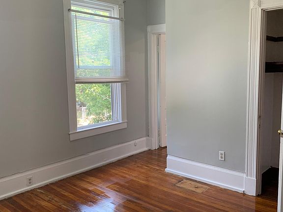 3rd image of 847 Hutchins Ave Unit 2