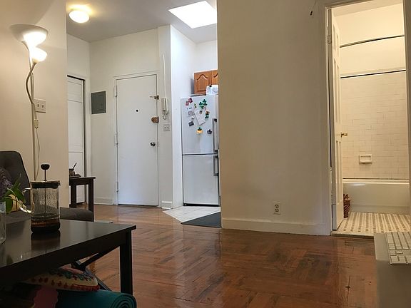 4th image of 320 W 105th St APT 5A