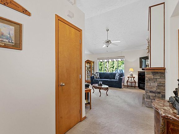 3rd image of 18707 E Baldwin Ct