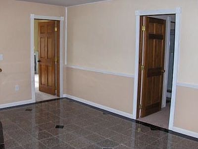 2nd image of 9169 SE Fragaria Rd #B