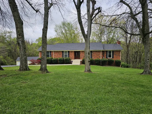 509 Ridge Ct W, Old Hickory, TN 37138