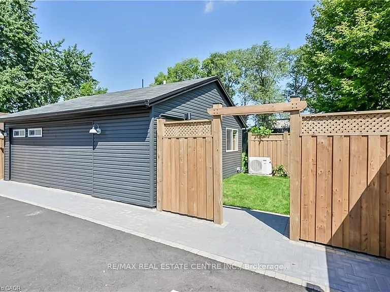 43 Mahony Ave #3 — Photo 2