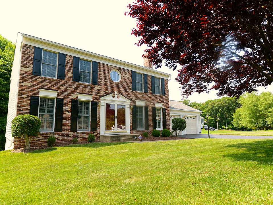 1st image of 14586 Estate Dr