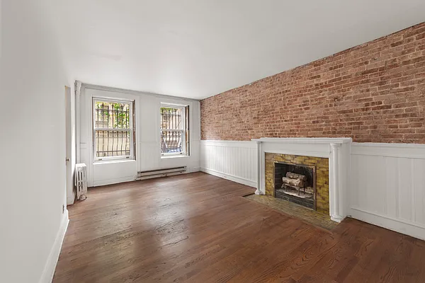 Rented by Compass | media 4