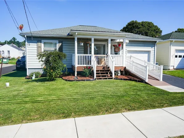 1437 Church St, Indiana, PA 15701