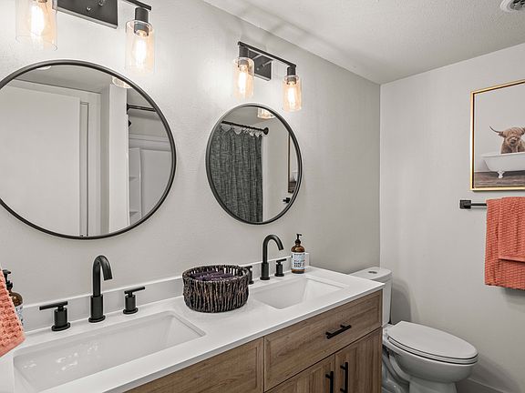 3rd image of 1522 Bella Vista Rd #1522