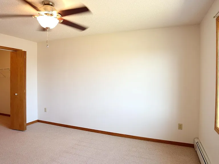 Mill Pond Apartments — Photo 10