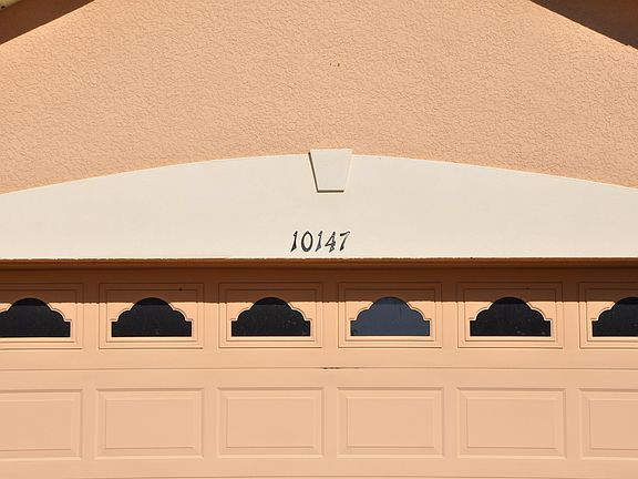2nd image of 10147 Doriath Cir