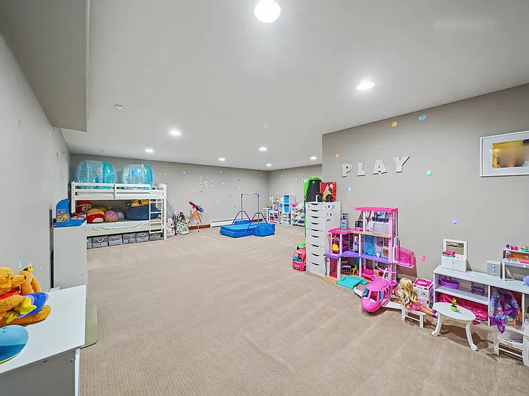 18145 Bakers Farm Rd — Photo 39