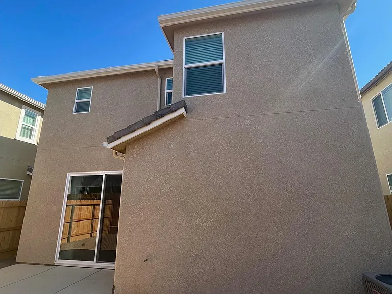 1109 Elevations Way W — Photo 35