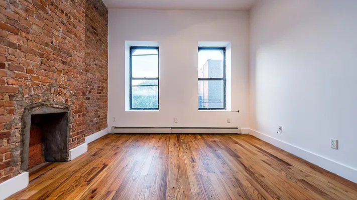 Rented by Nooklyn NYC LLC | media 7